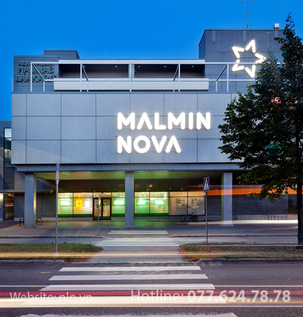 Bảng hiệu quảng cáo