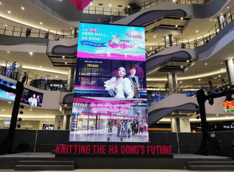 man hinh led trung tam thuong mai 3